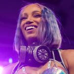01-mercedes-mone-in-ring.jpg