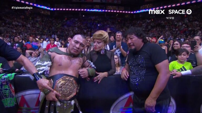 Hijo-del-Vikingo-tras-vencer-a-Alberto-del-Rio-Alberto-el-Patron-para-retener-el-Megacampeonato-AAA.jpeg