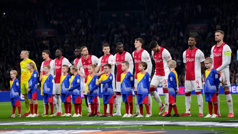 ajax-whatsapp.jpg