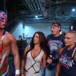 Aparecio-un-nuevo-El-Grande-Americano-en-Raw-30-de-junio-de-2025-WWE.jpg