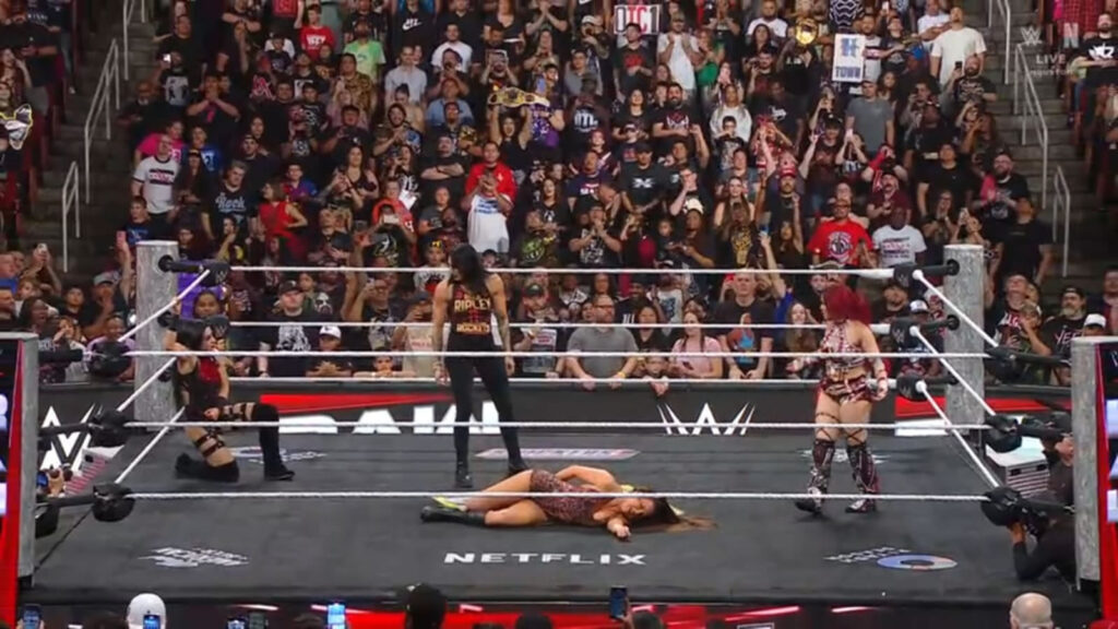 Luchadoras-WWE.jpg