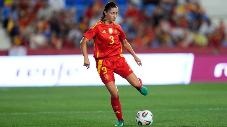 europapress_6827231_jana_fernandez_of_spain_in_action_during_the_womens_international_friendly-1.jpg
