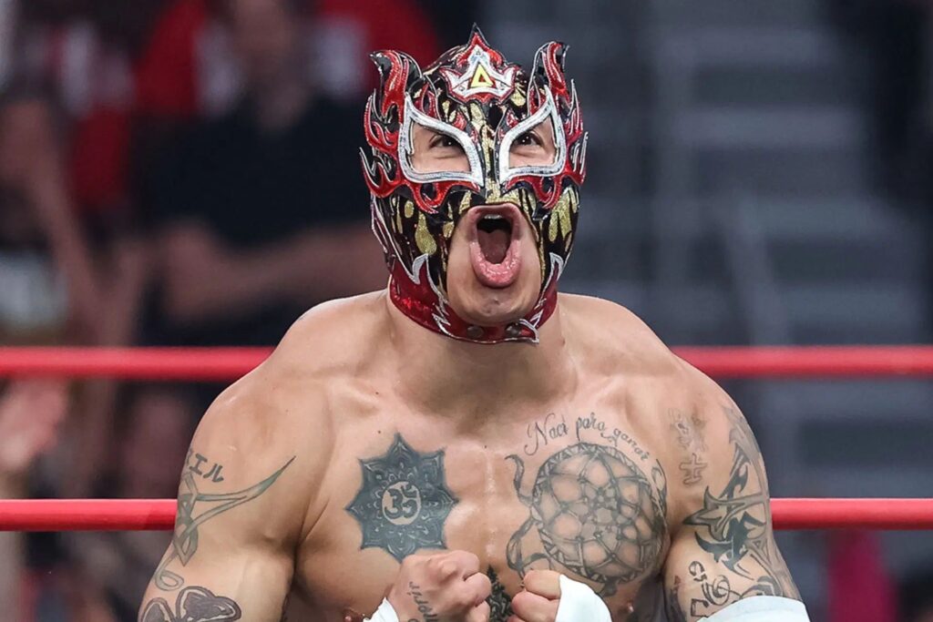 rey-fenix-aew.webp.jpeg