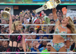 Alexa-Bliss-y-Charlotte.jpg