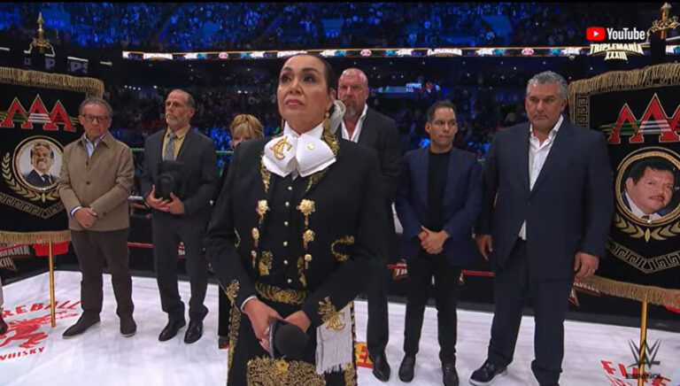 Ceremonia-Triplemania.jpg