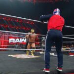 Dragon-Lee-y-El-Grande-Americano-en-WWE-RAW-4-de-agosto-2025.jpg