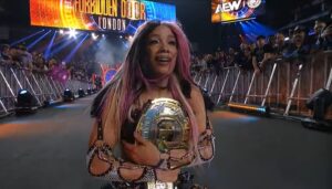 Mercedes-Mone-campeona-TBS.jpg