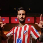 alex-baena-en-el-vestuario-del-metropolitano.jpg
