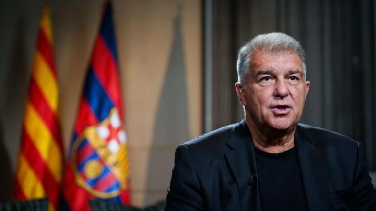 joan-laporta-en-un-acto-con-el.-fc-barcelona.-fcb.jpg