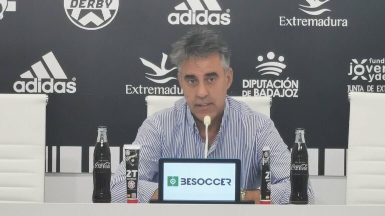 joaquin-parra-en-su-etapa-de-presidente-del-badajoz.-cdb.jpg