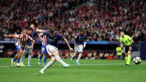 1777508192_madrid-spain-viktor-gyoekeres-of-arsenal-scores-his-teams-first-goal-from-the-penalty-spot_eueak9zm.jpeg